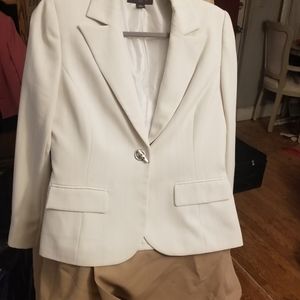 Women's pearl colored blazer